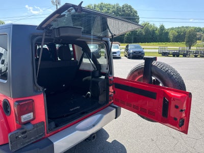 2013 Jeep Wrangler Unlimited Sahara