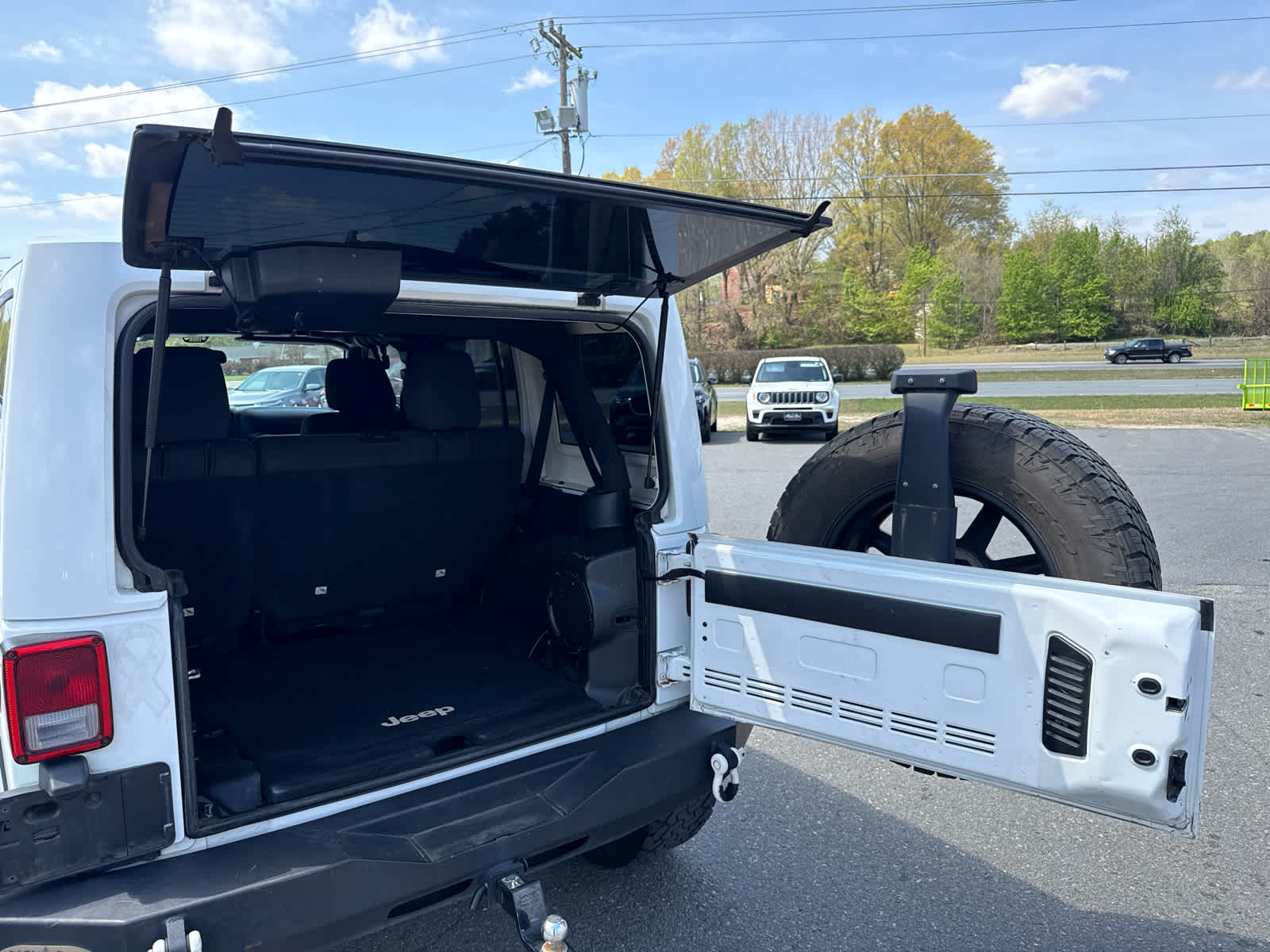 2012 Jeep Wrangler Unlimited Sahara