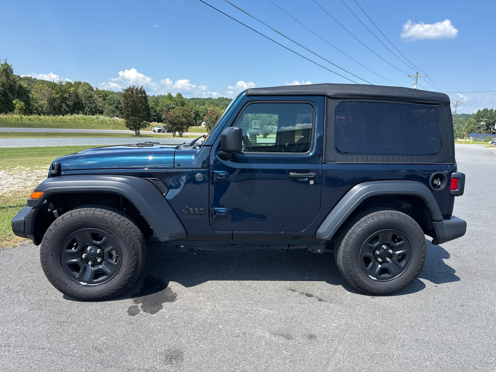 2025 Jeep Wrangler 2-Door Sport 4x4