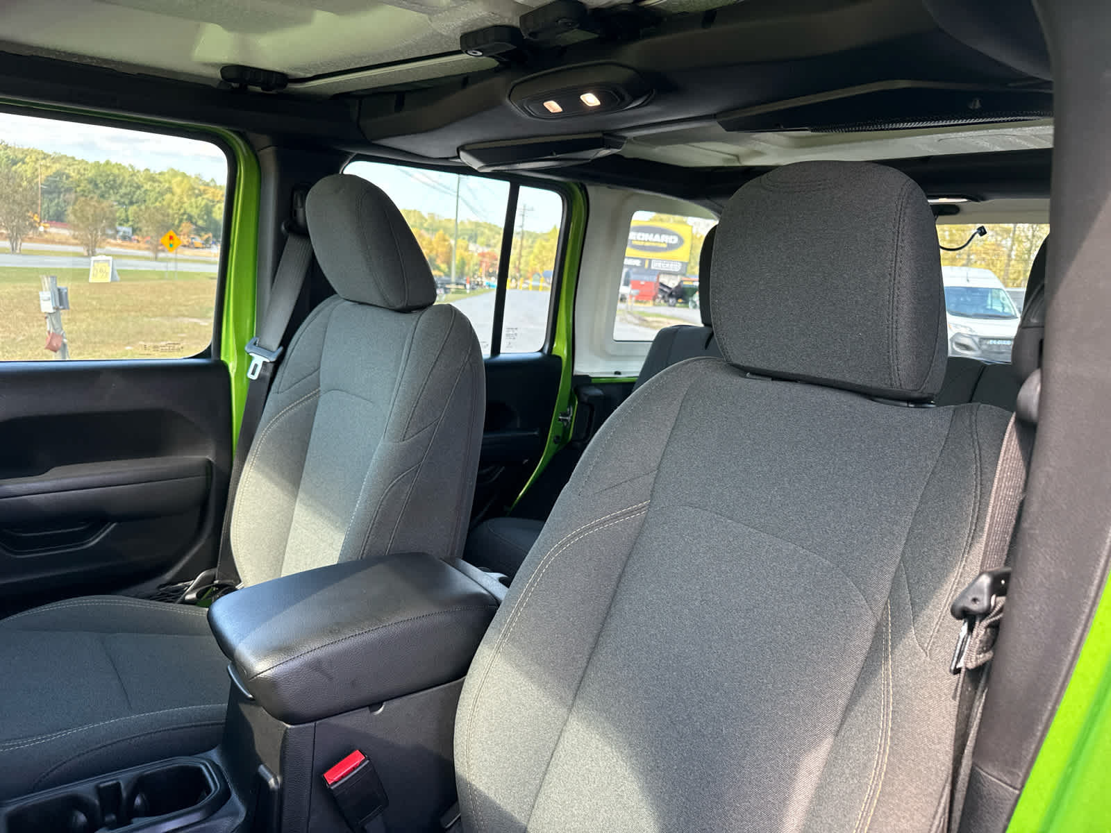 2025 Jeep Wrangler 4-Door Sport 4x4