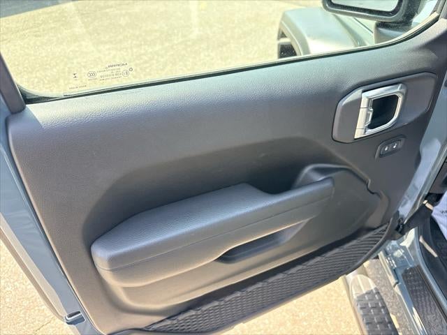 2025 Jeep Wrangler 4-Door Sport 4x4