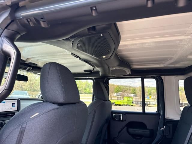 2025 Jeep Wrangler 4-Door Sport 4x4