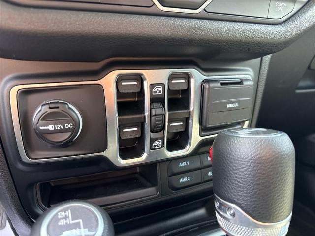 2025 Jeep Wrangler 4-Door Sport 4x4