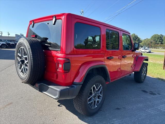 2025 Jeep Wrangler 4-Door Sahara 4x4