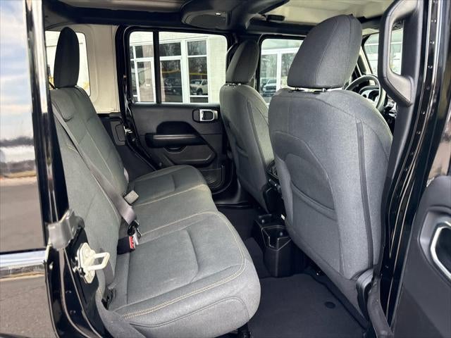 2024 Jeep Wrangler 4-Door Sahara 4x4