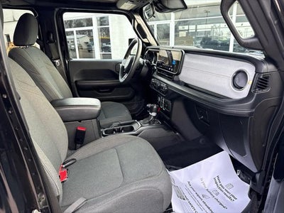 2024 Jeep Wrangler 4-Door Sahara 4x4