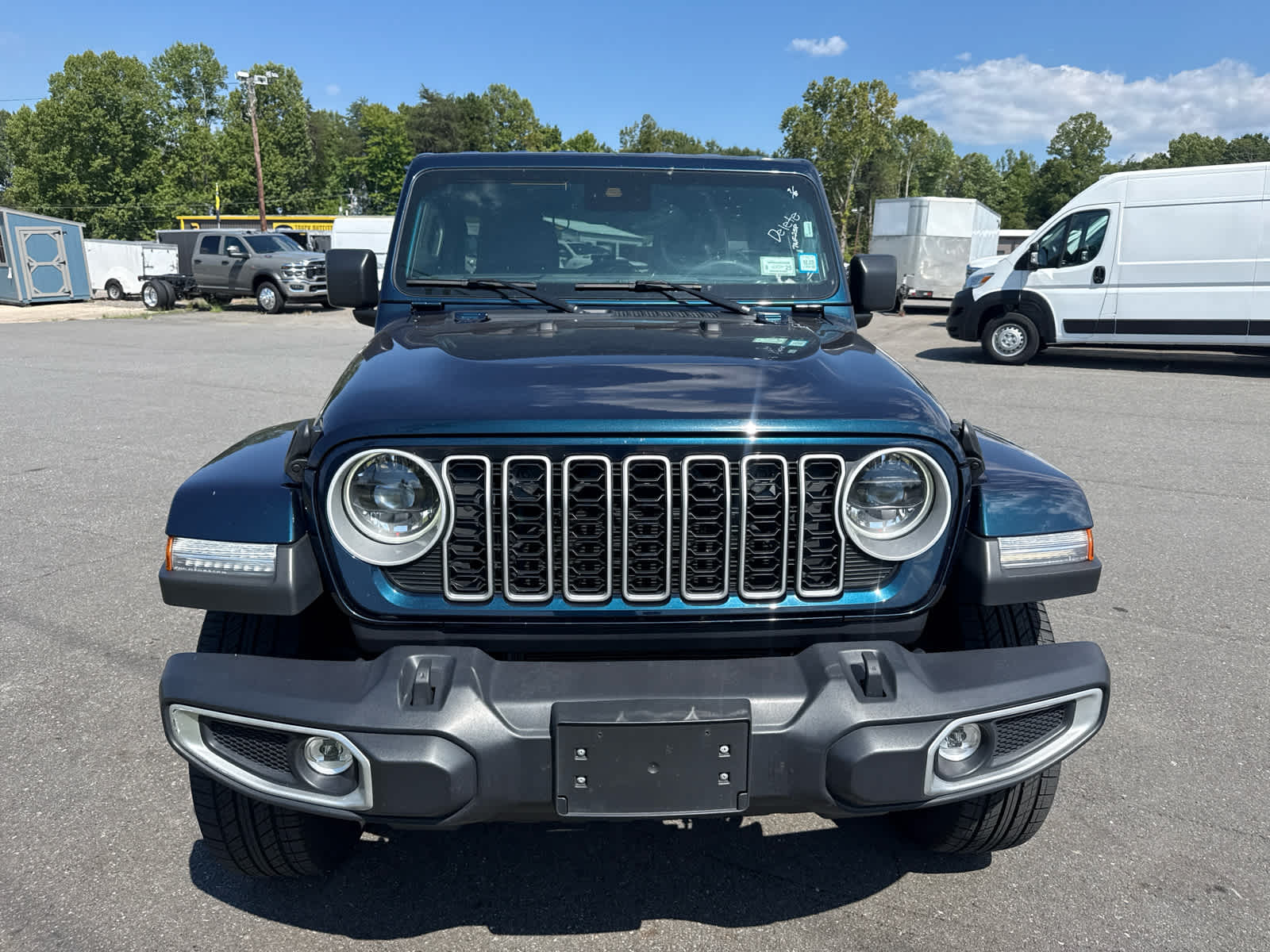 2025 Jeep Wrangler 4-Door Sahara 4x4