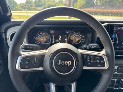 2025 Jeep Wrangler 4-Door Sahara 4x4