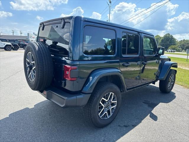 2025 Jeep Wrangler 4-Door Sahara 4x4
