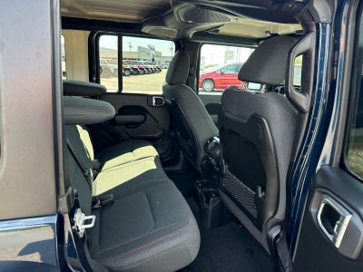 2025 Jeep Wrangler 4-Door Rubicon 4x4