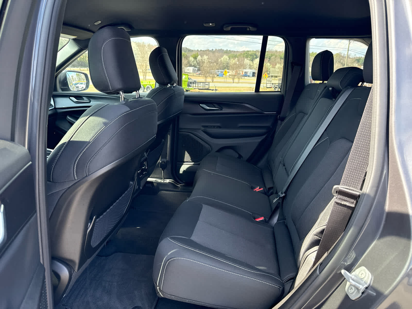 2025 Jeep Grand Cherokee Laredo 4x4