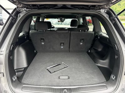 2025 Jeep Grand Cherokee Laredo 4x4