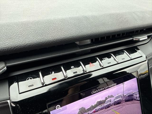 2025 Jeep Grand Cherokee Laredo 4x4