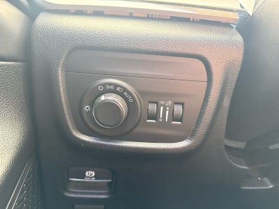 2025 Jeep Grand Cherokee Altitude 4x4
