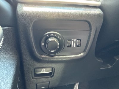 2025 Jeep Grand Cherokee Altitude 4x4
