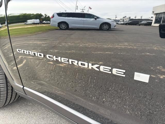 2025 Jeep Grand Cherokee Limited 4x4