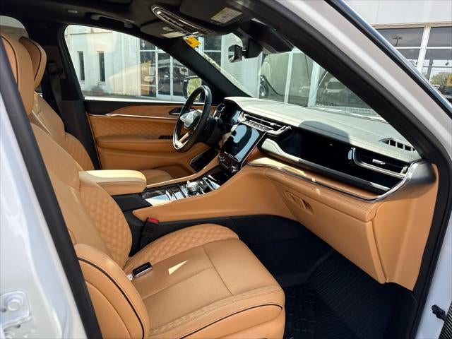 2025 Jeep Grand Cherokee Summit Reserve 4x4