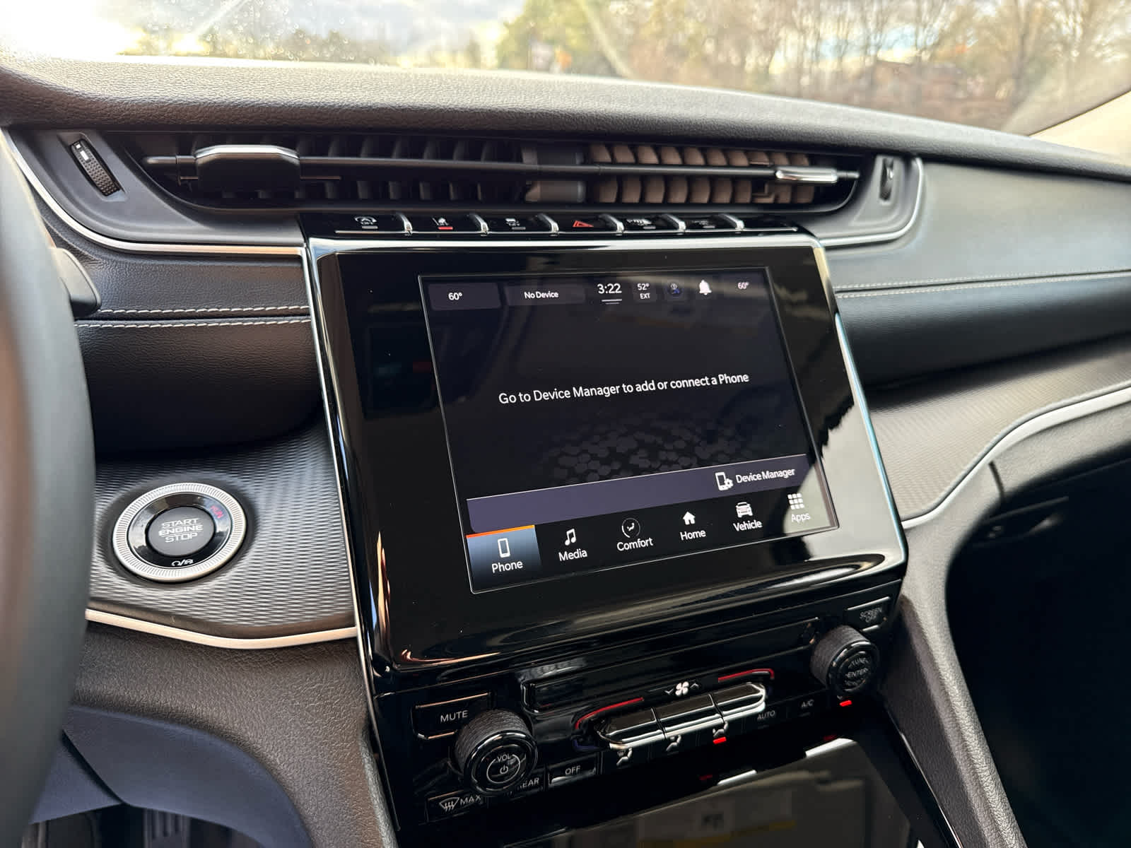 2023 Jeep Grand Cherokee L Laredo 4x4