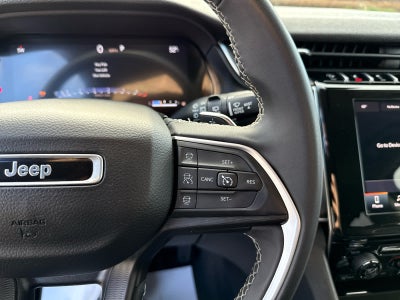 2023 Jeep Grand Cherokee L Laredo 4x4