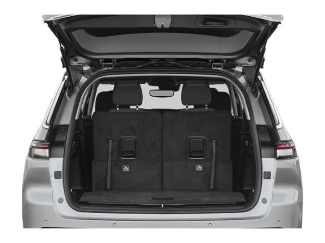 2023 Jeep Grand Cherokee L Laredo 4x4