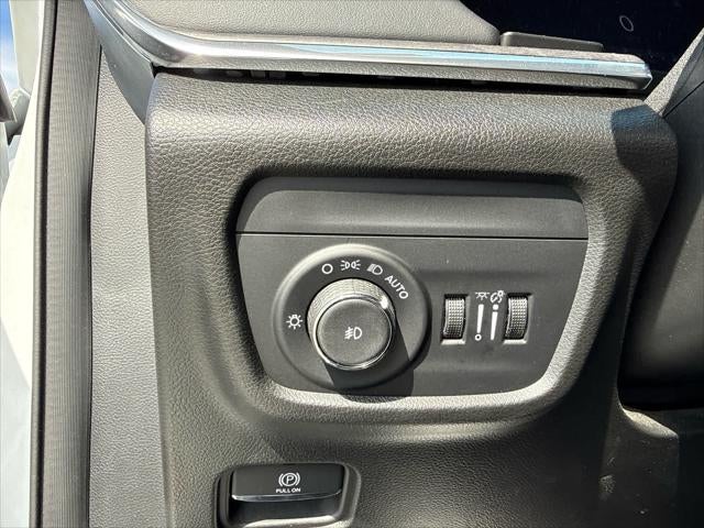 2023 Jeep Grand Cherokee L Overland 4x4