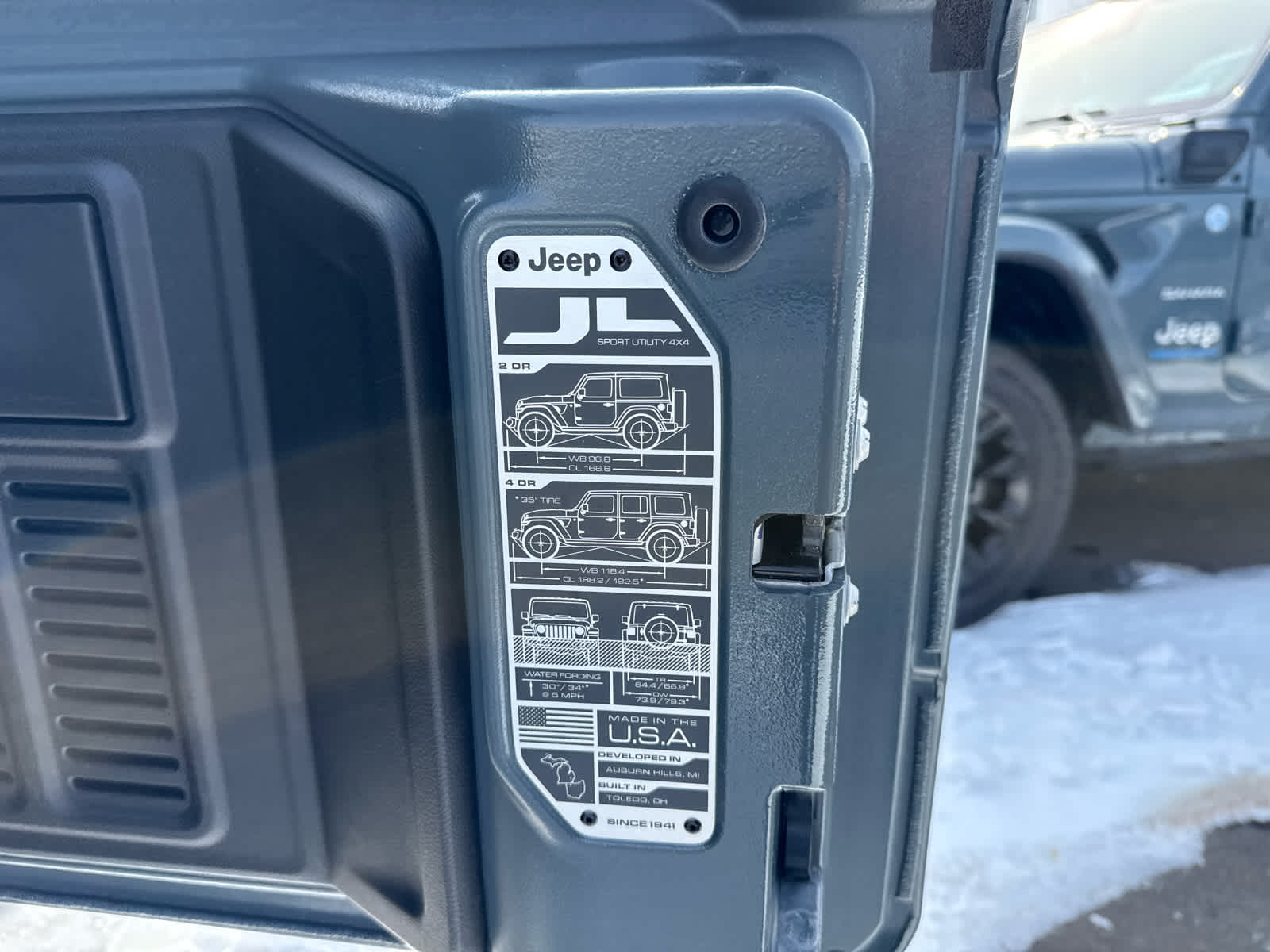 2024 Jeep Wrangler 4-Door Recon 4x4