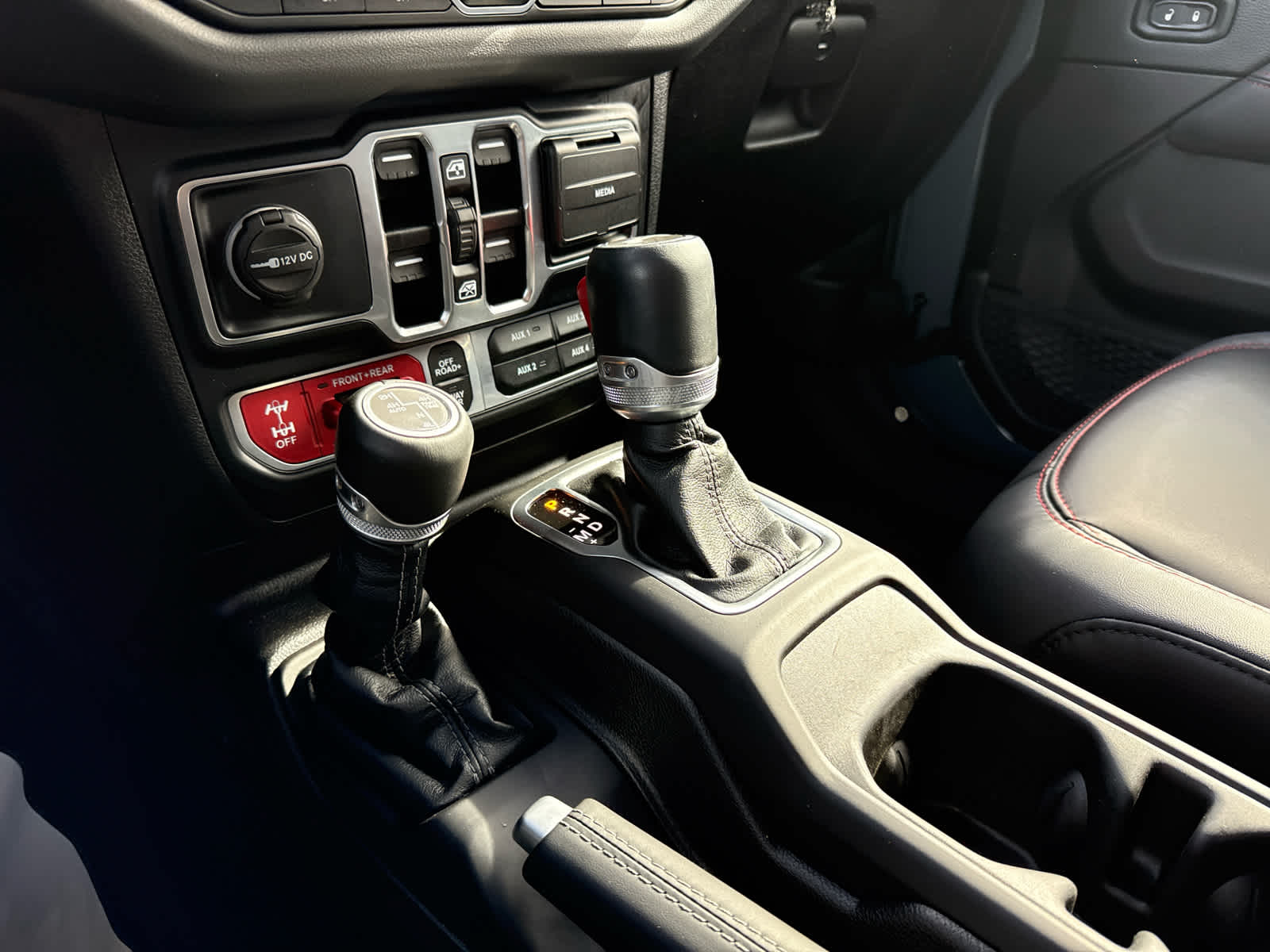 2024 Jeep Wrangler 4-Door Recon 4x4