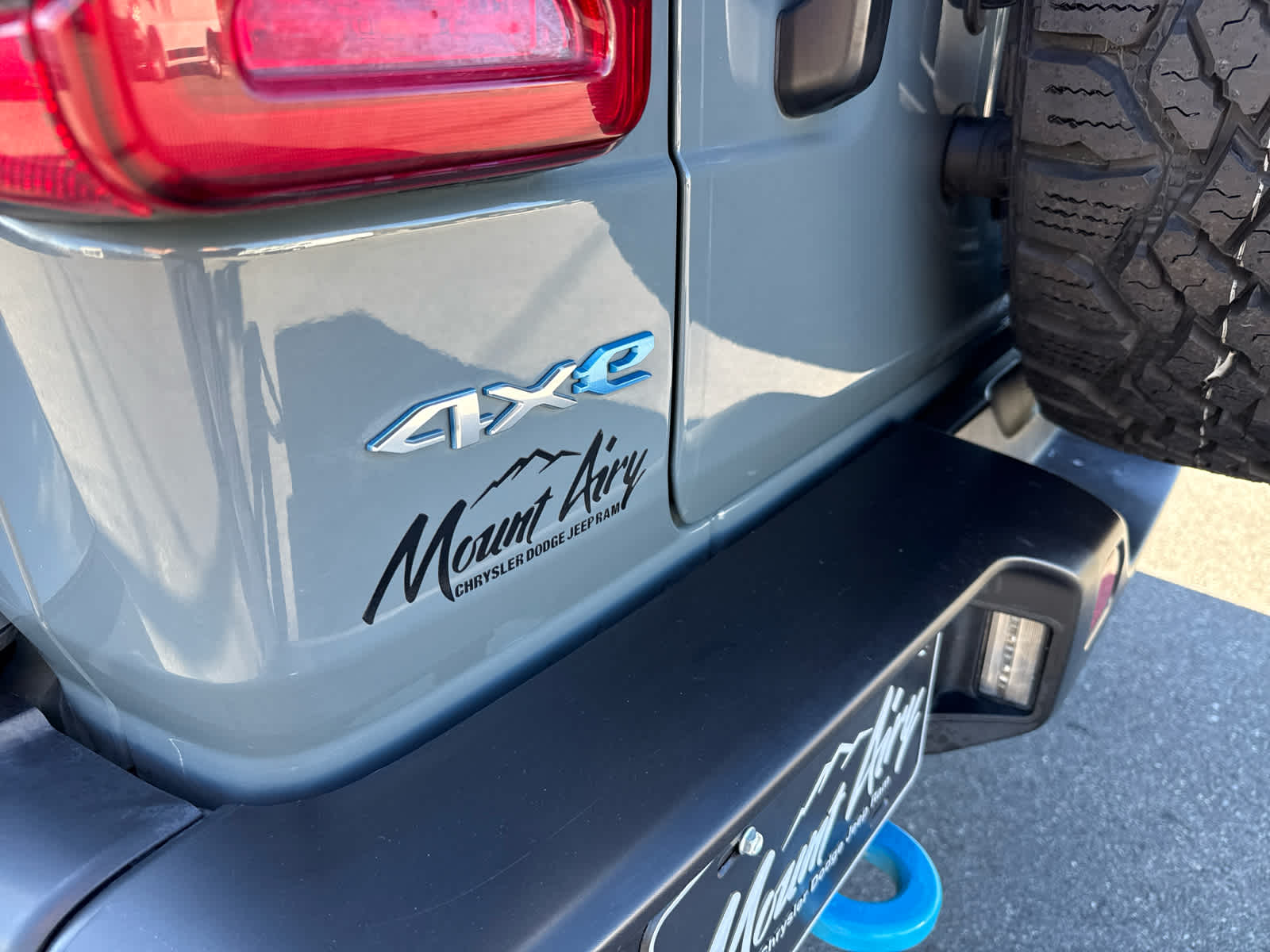 2024 Jeep Wrangler 4xe Sahara 4xe