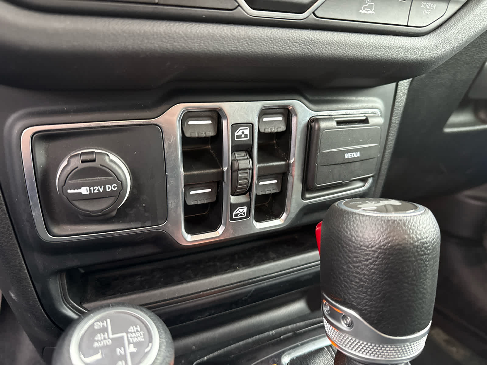 2024 Jeep Wrangler 4xe Sahara 4xe