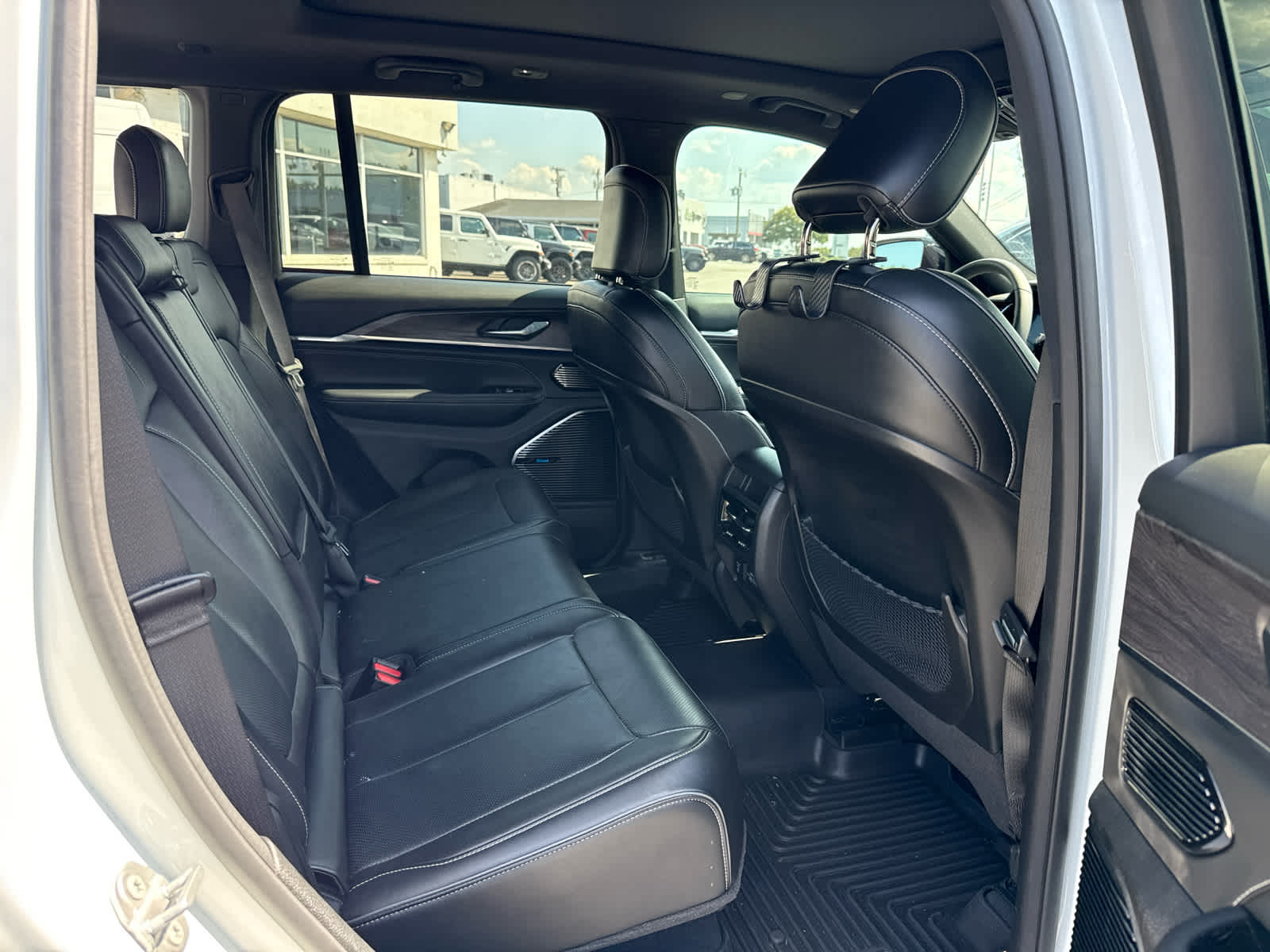2023 Jeep Grand Cherokee 4xe Overland