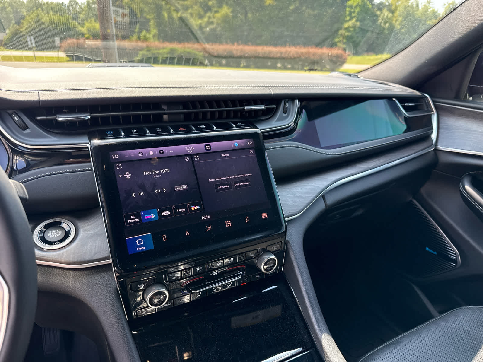 2023 Jeep Grand Cherokee 4xe Overland
