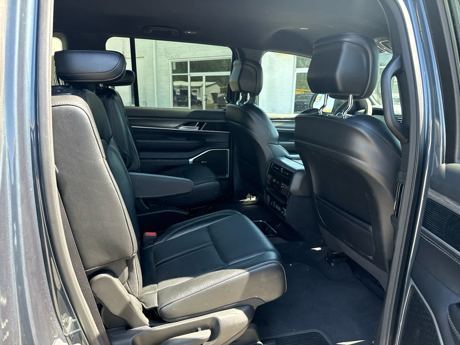 2024 Jeep Wagoneer Series II 4x4