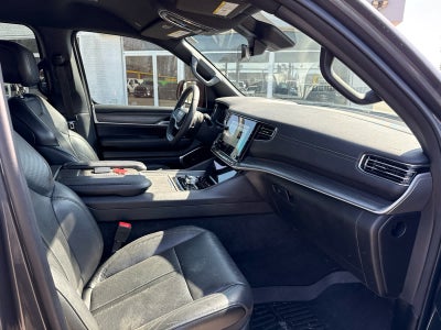 2023 Jeep Wagoneer Series III 4x4