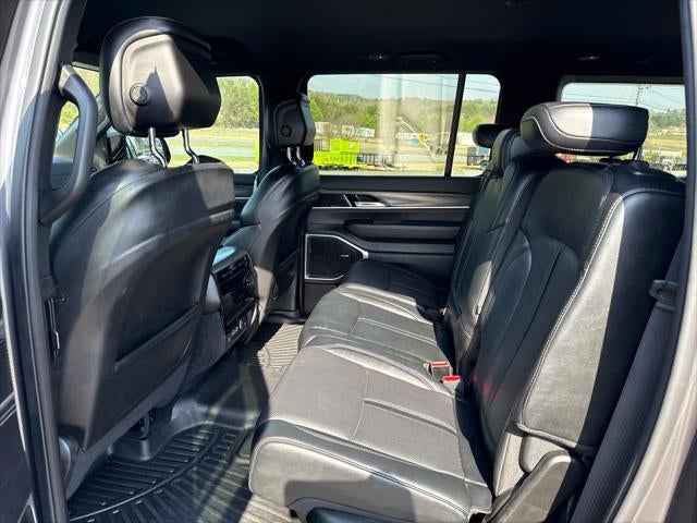 2023 Jeep Wagoneer Series III 4x4