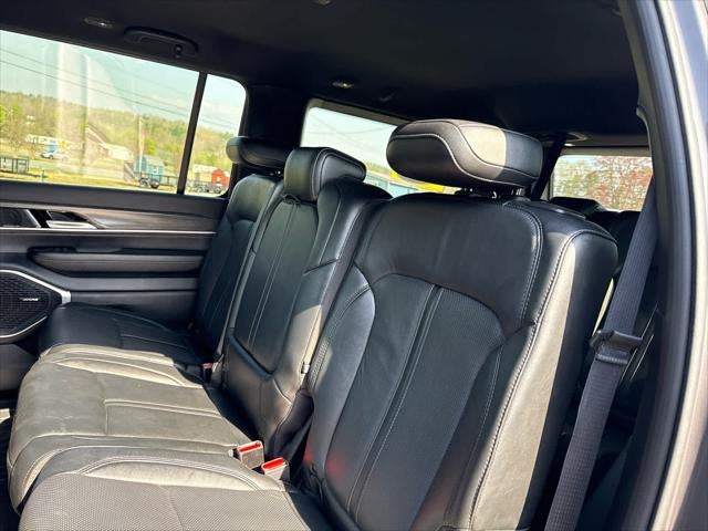 2023 Jeep Wagoneer Series III 4x4