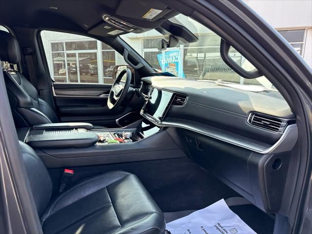 2023 Jeep Wagoneer Series III 4x4