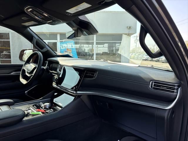 2023 Jeep Wagoneer Series III 4x4