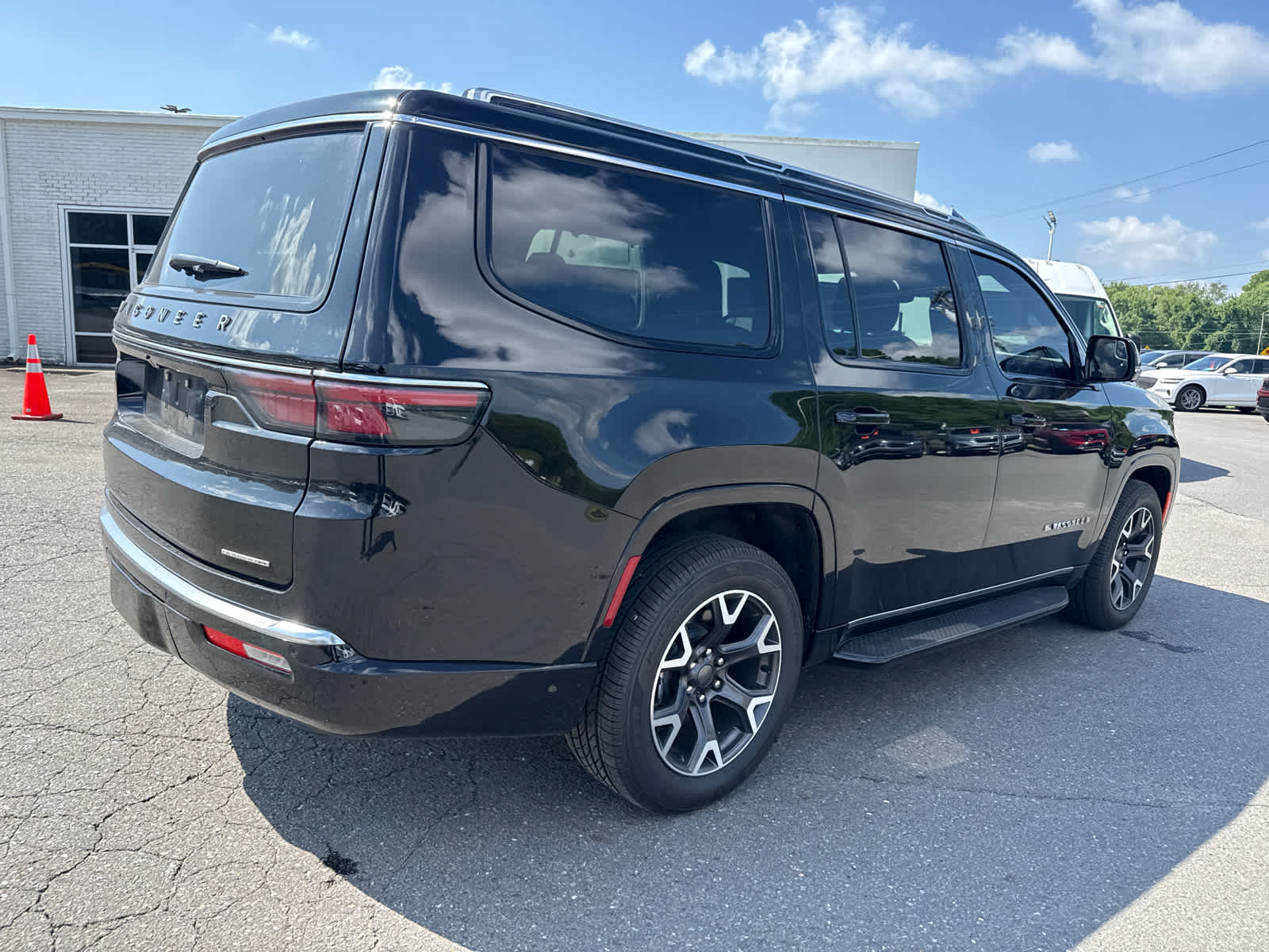 2024 Jeep Wagoneer Series III 4x4