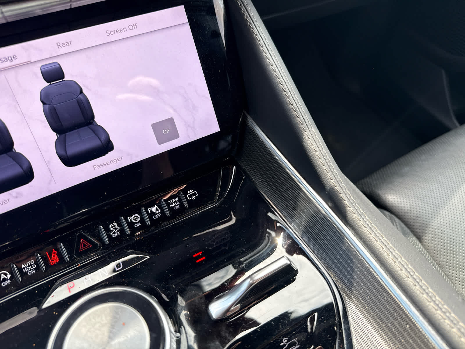 2024 Jeep Grand Wagoneer Series II Obsidian