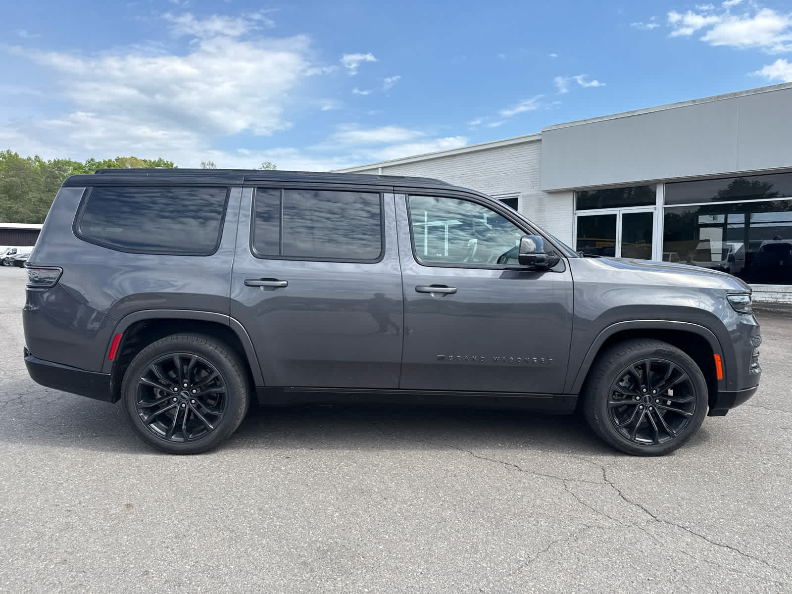 2024 Jeep Grand Wagoneer Series II Obsidian