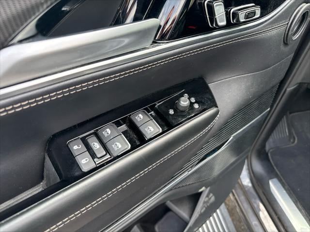 2024 Jeep Grand Wagoneer Series II Obsidian