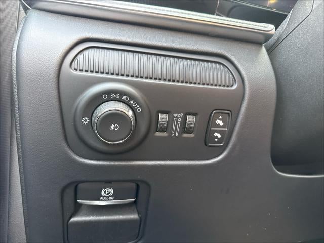 2024 Jeep Grand Wagoneer Series II Obsidian