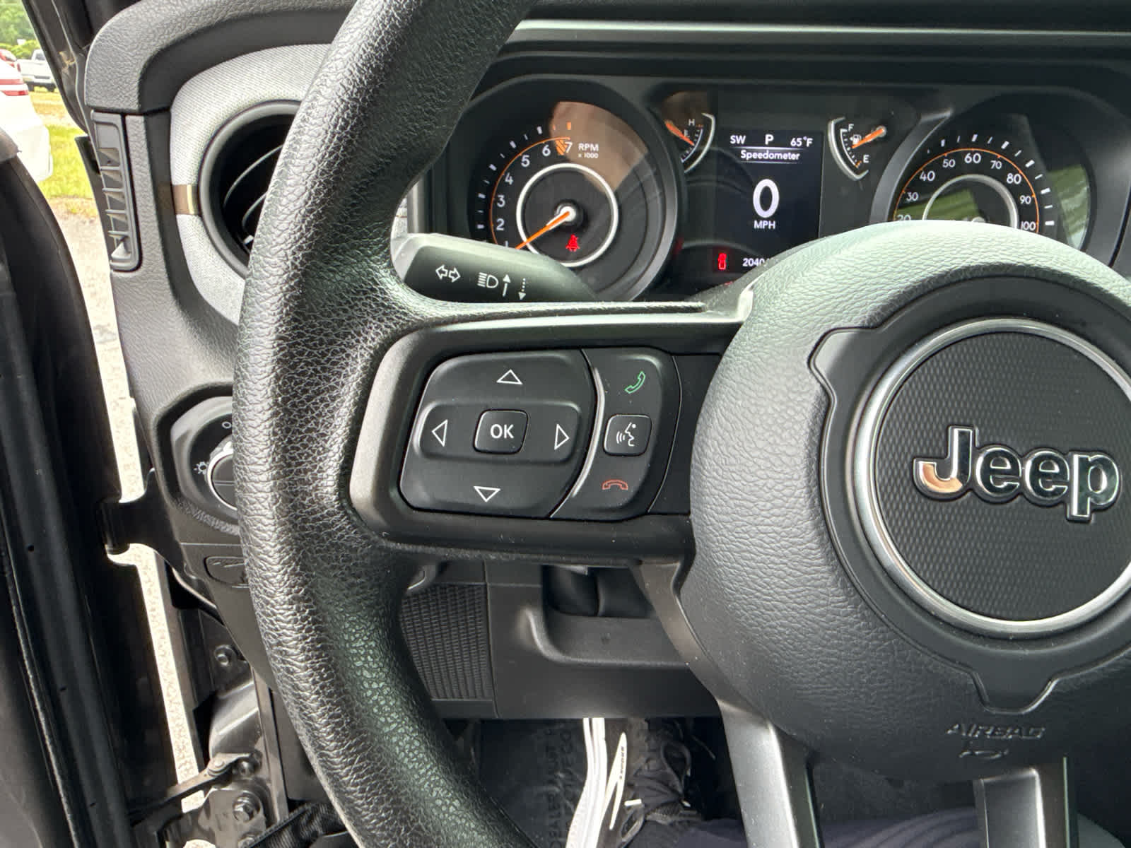 2024 Jeep Gladiator Sport