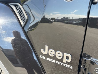 2020 Jeep Gladiator Overland 4x4