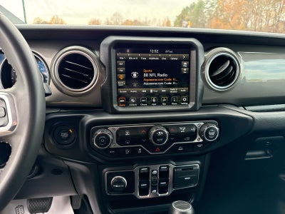 2023 Jeep Gladiator Overland 4x4