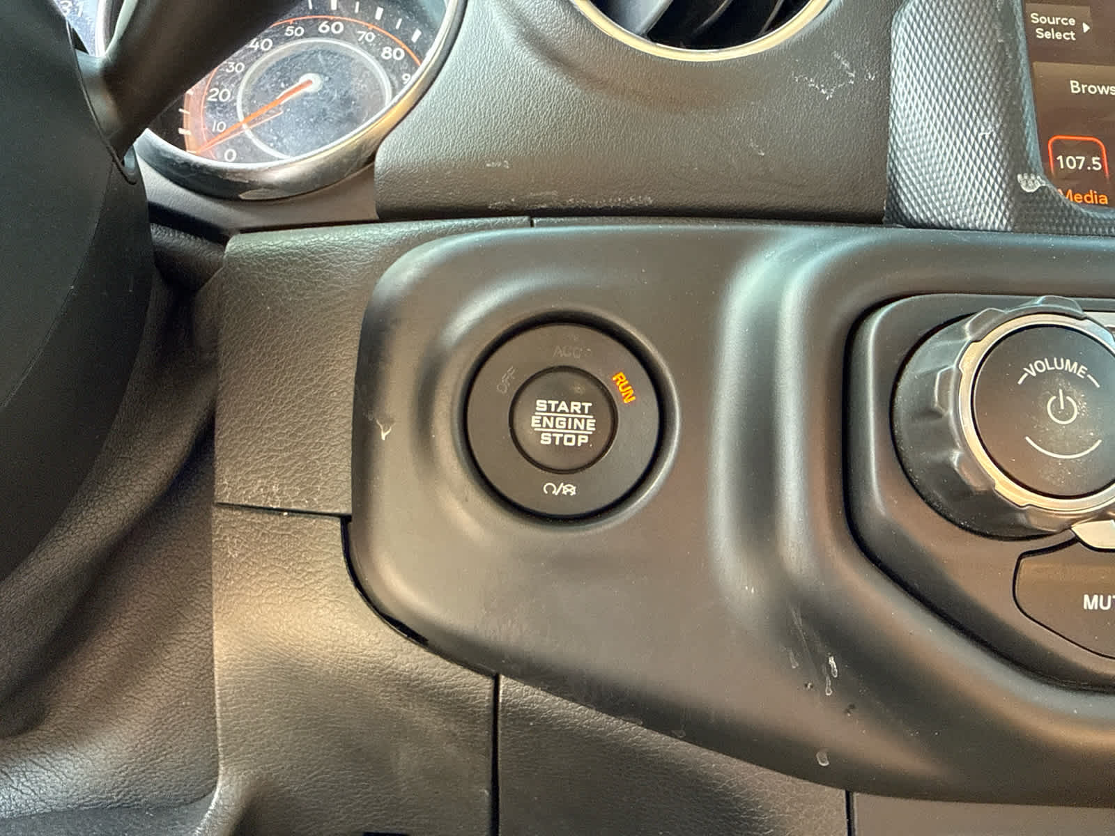 2021 Jeep Gladiator Overland 4x4