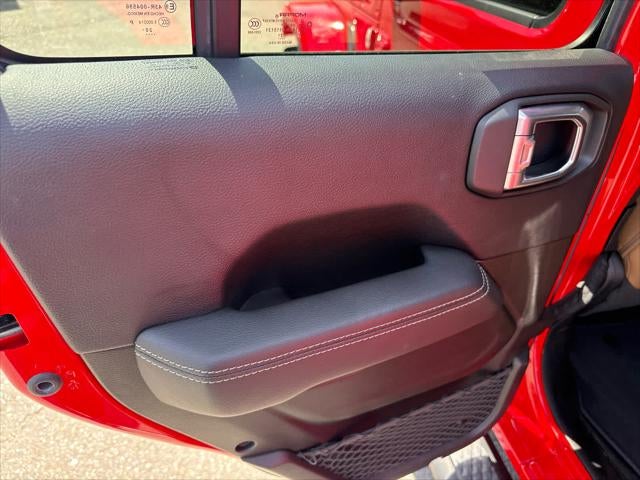 2021 Jeep Gladiator Overland 4x4