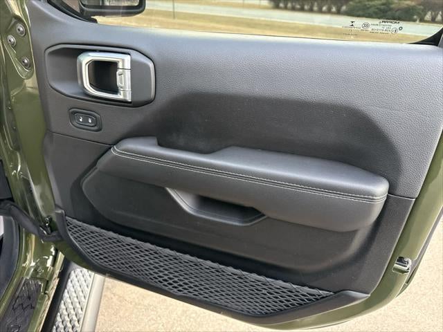 2021 Jeep Gladiator Overland 4X4