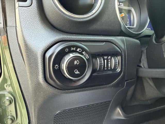 2021 Jeep Gladiator Overland 4X4