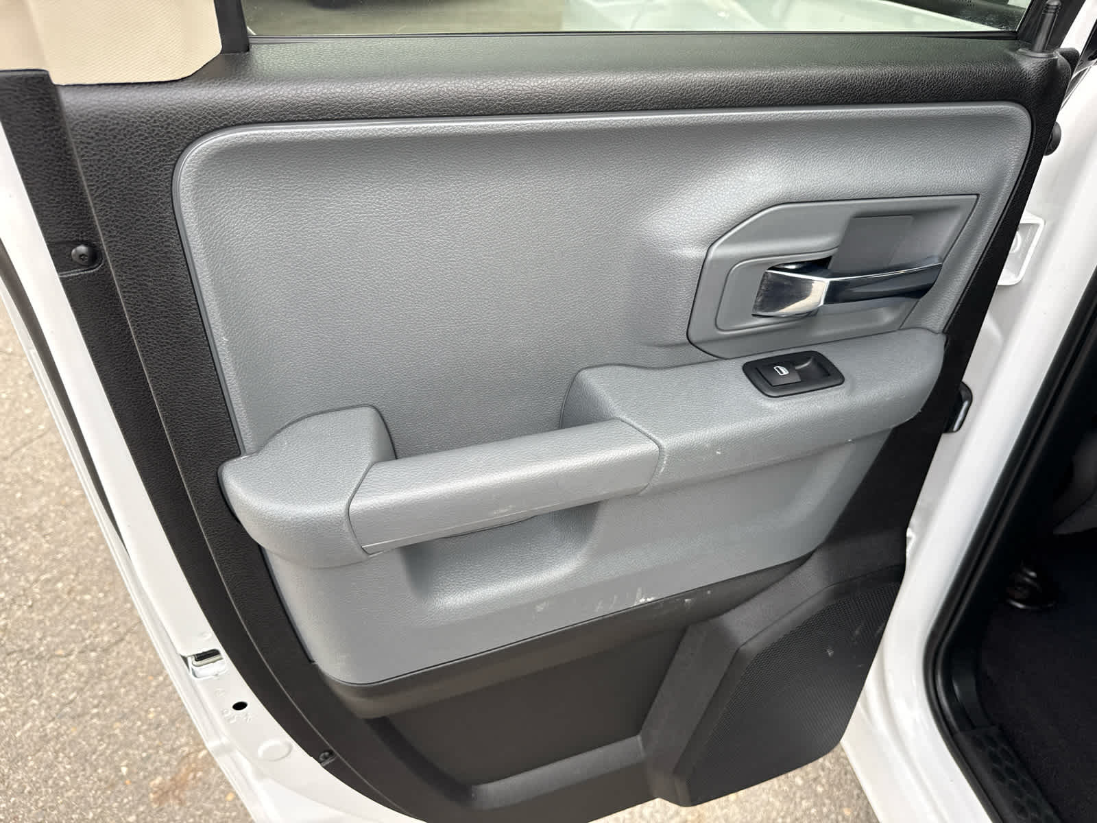 2024 RAM 1500 Classic SLT Quad Cab 4x4 6'4' Box
